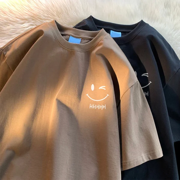 sg-11134201-7rce0-ls87kr9lhckh90.webp Mens Smiling Face Funny Fashion Couple Short Sleeved Tshirt American Heavyweight Basic Simple Oversized Loose Boys Pullover Top